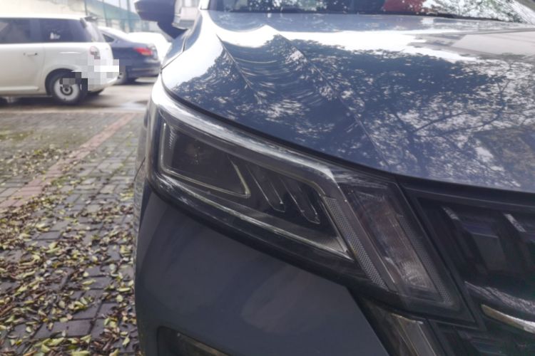Used Wuling Asta 2021 1.5T CVT Star曜 Edition Right Front Headlight