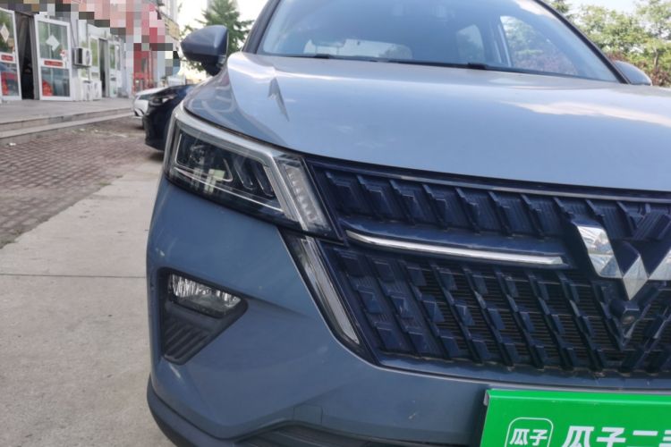 Used Wuling Asta 2021 1.5T CVT Star曜 Edition Right Front Headlight