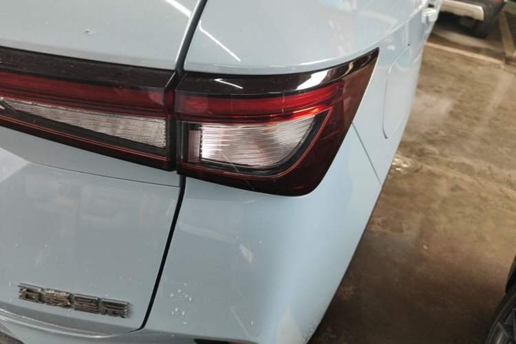 Used Wuling Asta 2021 1.5T CVT Star曜 Edition Right Rear Taillight