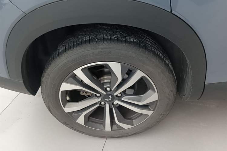 Used Wuling Asta 2021 1.5T CVT Starlight Edition Right Rear Wheel Hub