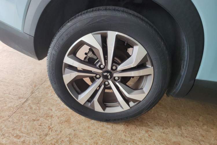 Used Wuling Asta 2021 1.5T CVT Star曜 Edition Right Rear Wheel Hub