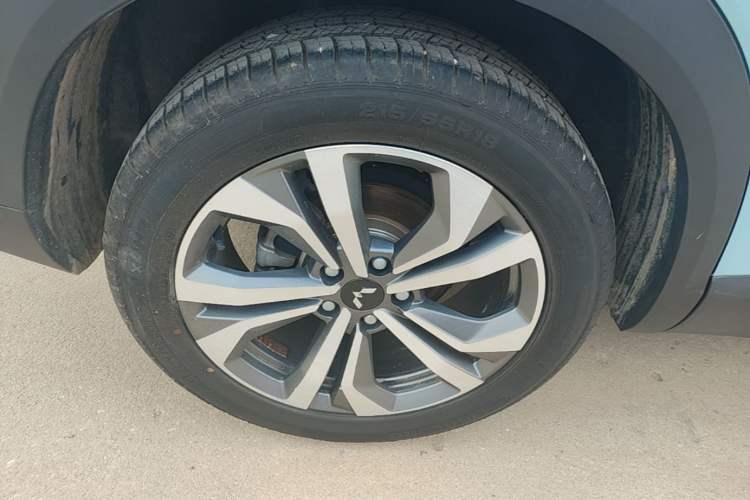 Used Wuling Asta 2021 1.5T CVT Star曜 Edition Right Rear Wheel Hub