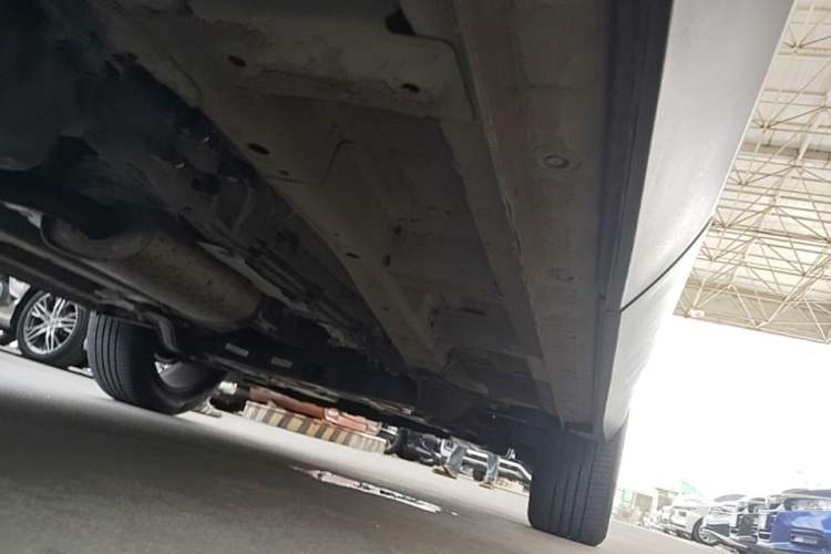 Used Wuling Asta 2021 1.5T CVT Starlight Edition Right Side Sill