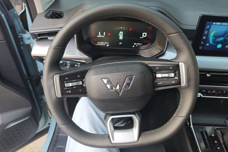 Used Wuling Asta 2021 1.5T CVT Starlight Edition Steering Wheel