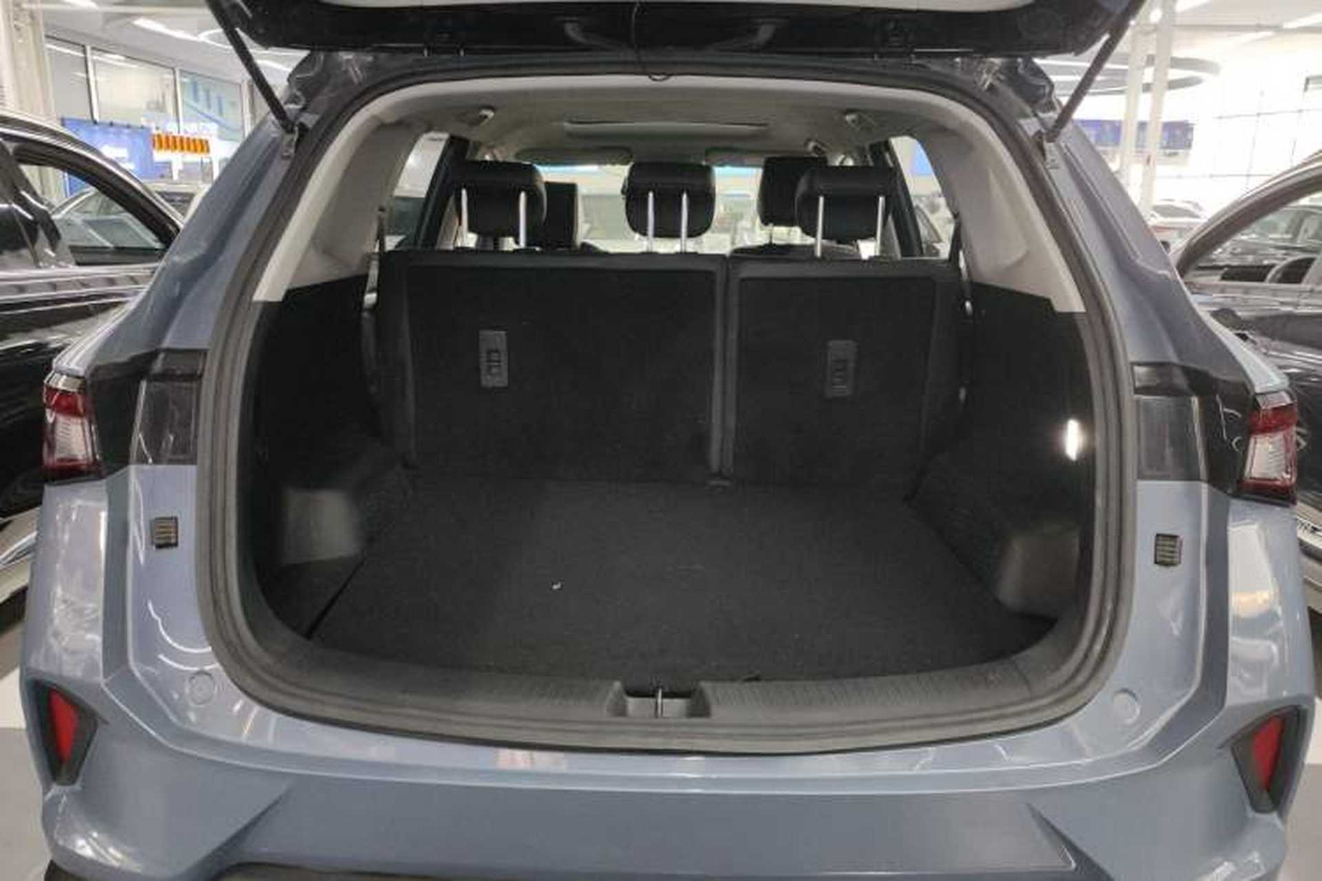 Used Wuling Asta 2021 1.5T CVT Starlight Edition Trunk