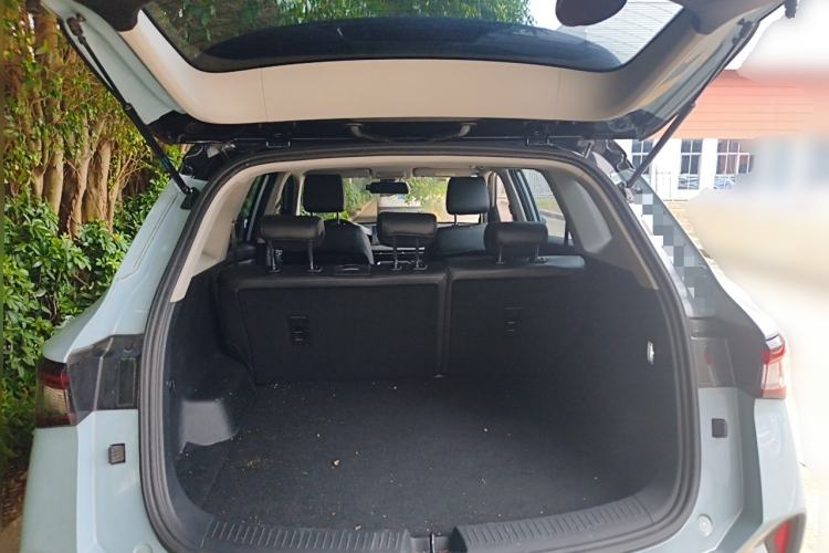 Used Wuling Asta 2021 1.5T CVT Starlight Edition Trunk