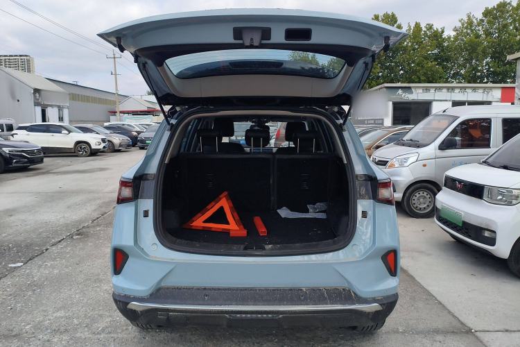 Used Wuling Asta 2021 1.5T CVT Star曜 Edition Trunk