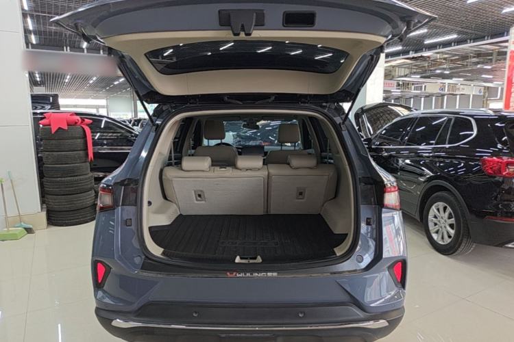Used Wuling Asta 2021 1.5T CVT Star曜 Edition Trunk