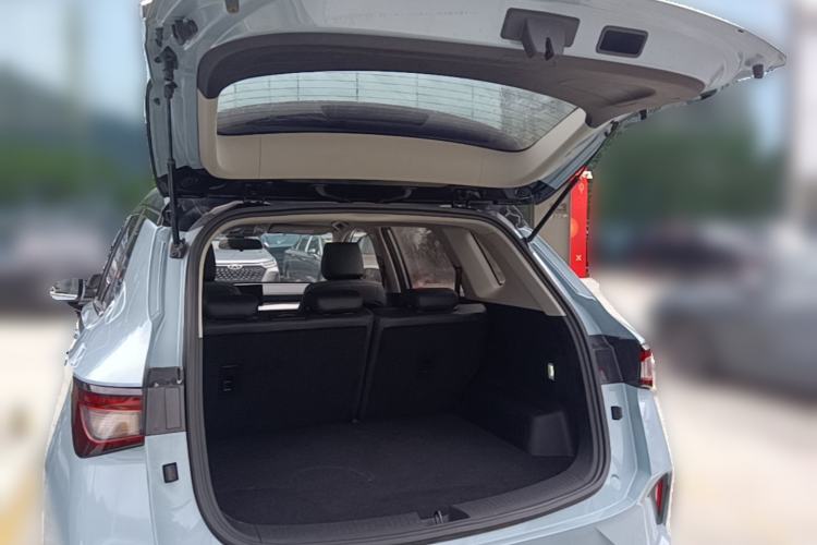 Used Wuling Asta 2021 1.5T CVT Star曜 Edition Trunk