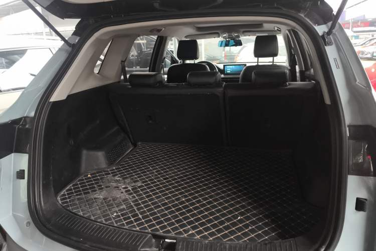 Used Wuling Asta 2021 1.5T CVT Star曜 Edition Trunk