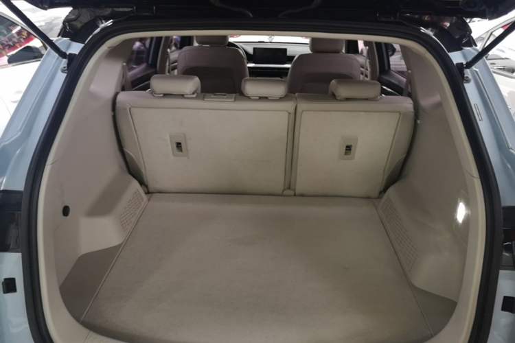 Used Wuling Asta 2021 1.5T CVT Star曜 Edition Trunk