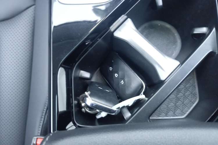 Used Wuling Asta 2021 1.5T CVT Starlight Edition Vehicle Key