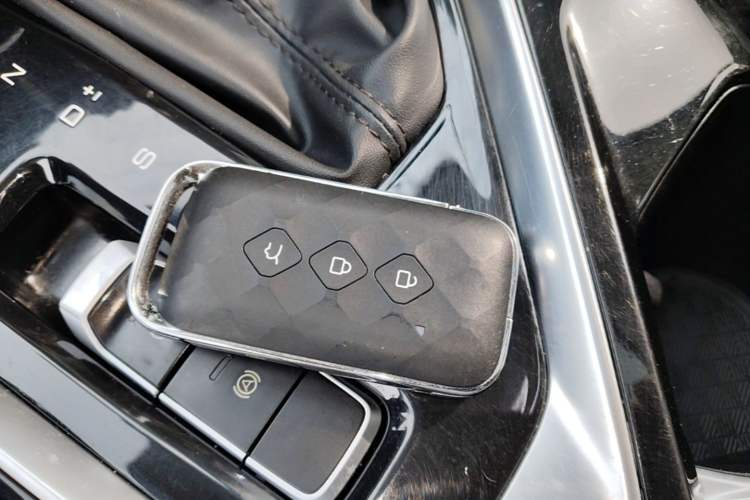 Used Wuling Asta 2021 1.5T CVT Star曜 Edition Vehicle Key