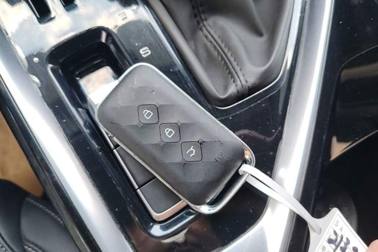 Used Wuling Asta 2021 1.5T CVT Star曜 Edition Vehicle Key