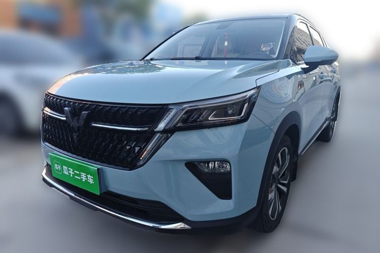 Used Wuling Asta 2021 1.5T CVT Star曜 Edition Guazi used car, China used car export, Used car for sale, Used  cars, Cheapest cars for sale