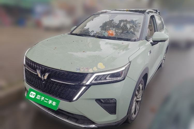 Used Wuling Asta 2021 1.5T CVT Star曜 Edition Guazi used car, China used car export, Used car for sale, Used  cars, Cheapest cars for sale
