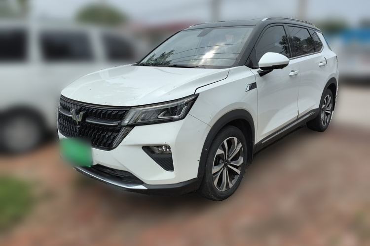 Used Wuling Asta 2021 1.5T CVT Star曜 Edition Guazi used car, China used car export, Used car for sale, Used  cars, Cheapest cars for sale