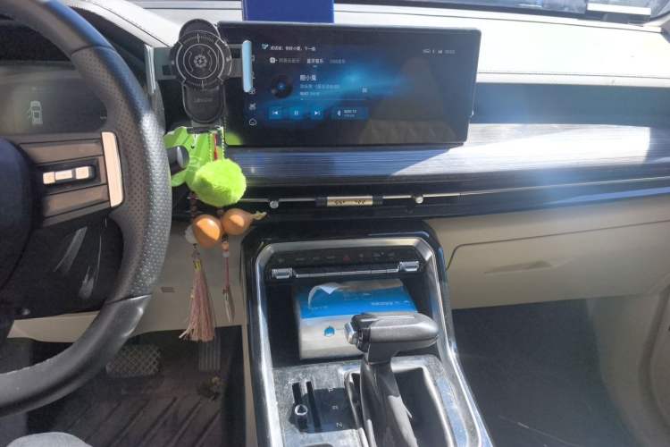 Used Wuling Asta 2021 1.5T CVT Star曜 Edition Audio And AC Panel