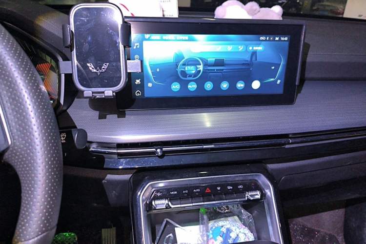 Used Wuling Asta 2021 1.5T CVT Star曜 Edition Audio And AC Panel