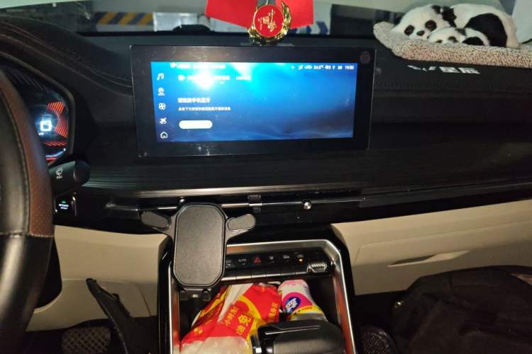 Used Wuling Asta 2021 1.5T CVT Star曜 Edition Audio And AC Panel
