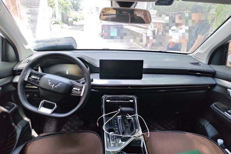 Used Wuling Asta 2021 1.5T CVT Starlight Edition Center Console