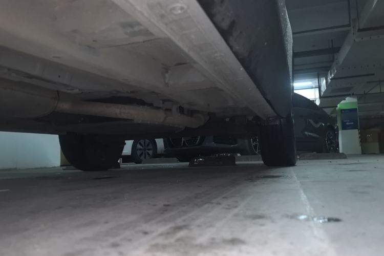 Used Wuling Asta 2021 1.5T CVT Star曜 Edition Chassis Front Left