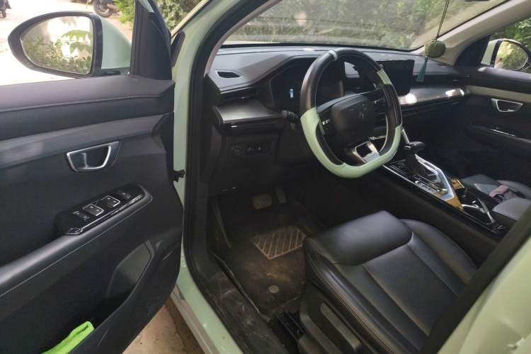 Used Wuling Asta 2021 1.5T CVT Starlight Edition Driver Seat