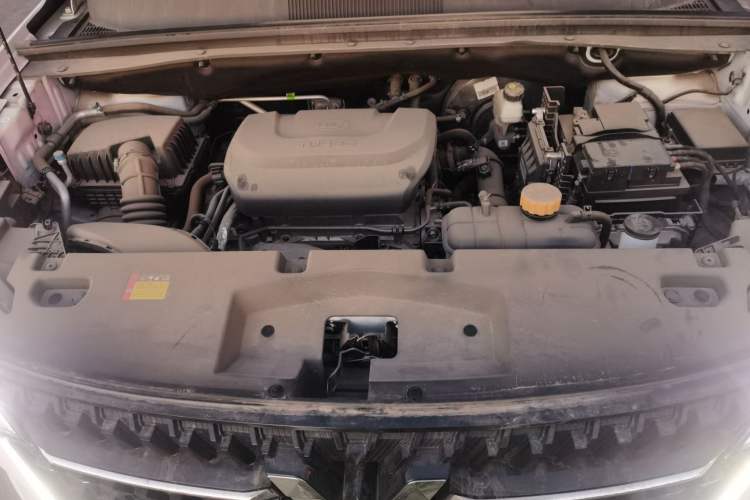 Used Wuling Asta 2021 1.5T CVT Starlight Edition Engine Bay