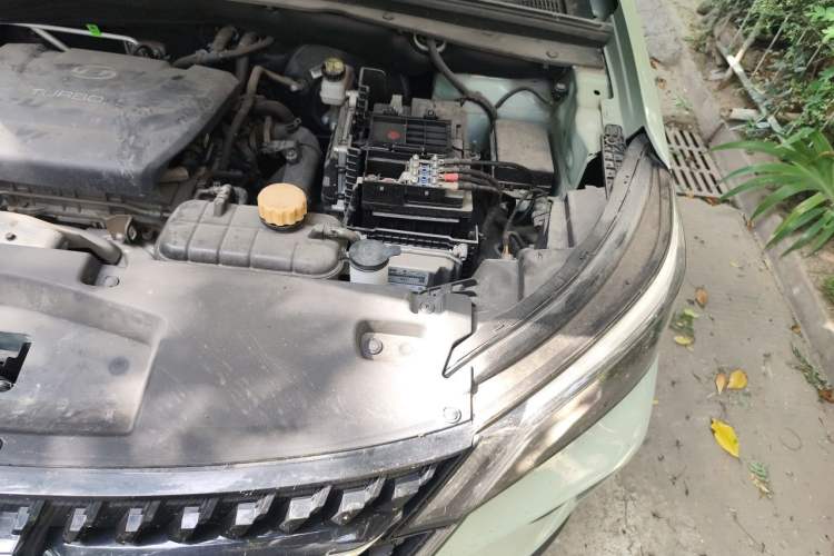 Used Wuling Asta 2021 1.5T CVT Starlight Edition Engine Bay Left