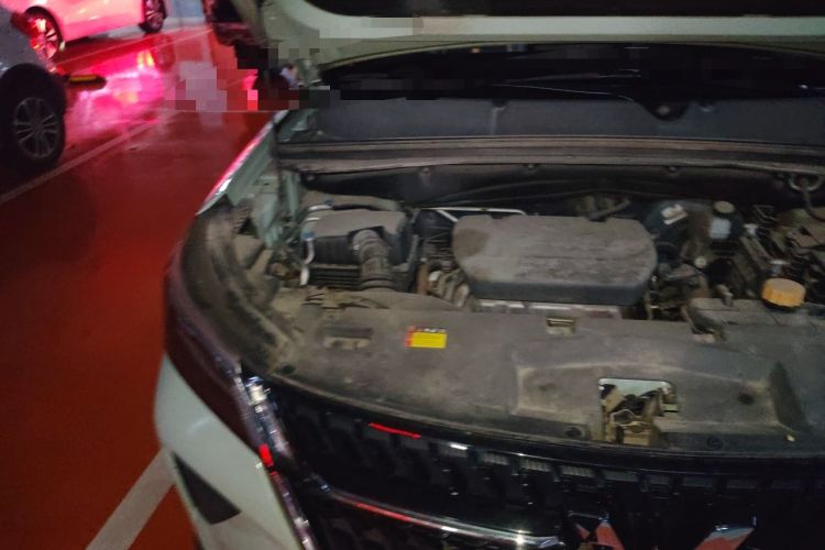 Used Wuling Asta 2021 1.5T CVT Starlight Edition Engine Bay Right
