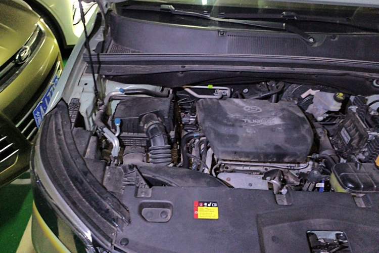Used Wuling Asta 2021 1.5T CVT Star曜 Edition Engine Bay Right
