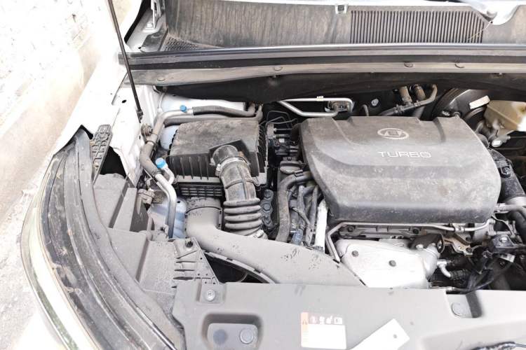 Used Wuling Asta 2021 1.5T CVT Starlight Edition Engine Bay Right
