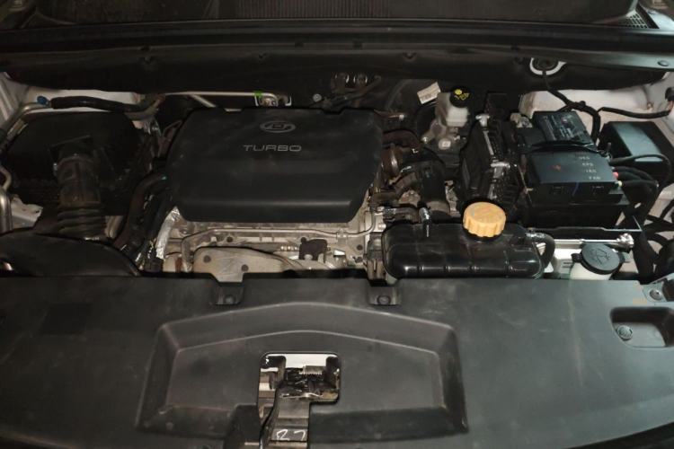 Used Wuling Asta 2021 1.5T CVT Star曜 Edition Engine Bay