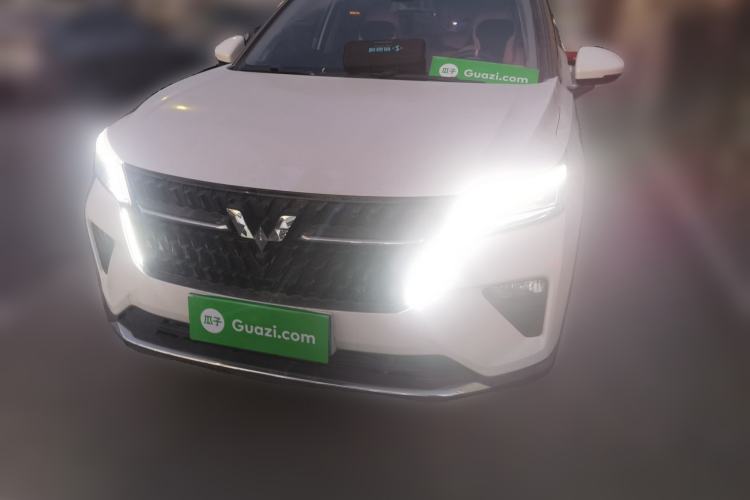 Used Wuling Asta 2021 1.5T CVT Starlight Edition Front