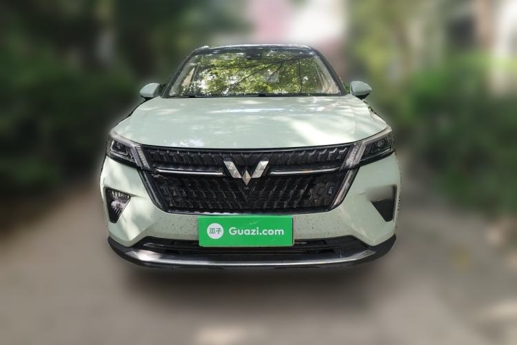 Used Wuling Asta 2021 1.5T CVT Starlight Edition Front