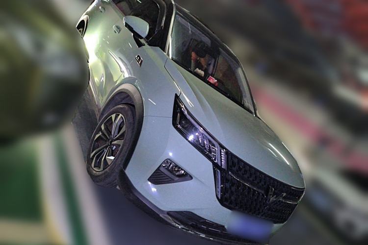 Used Wuling Asta 2021 1.5T CVT Star曜 Edition Front Right 45 Deg