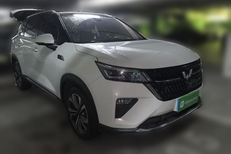 Used Wuling Asta 2021 1.5T CVT Star曜 Edition Front Right 45 Deg