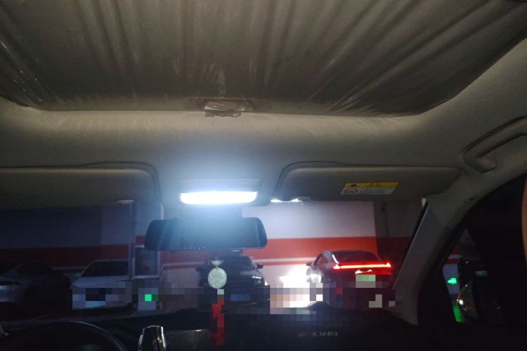 Used Wuling Asta 2021 1.5T CVT Starlight Edition Headliner