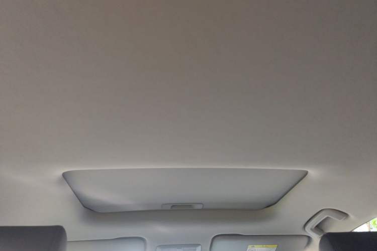 Used Wuling Asta 2021 1.5T CVT Starlight Edition Headliner