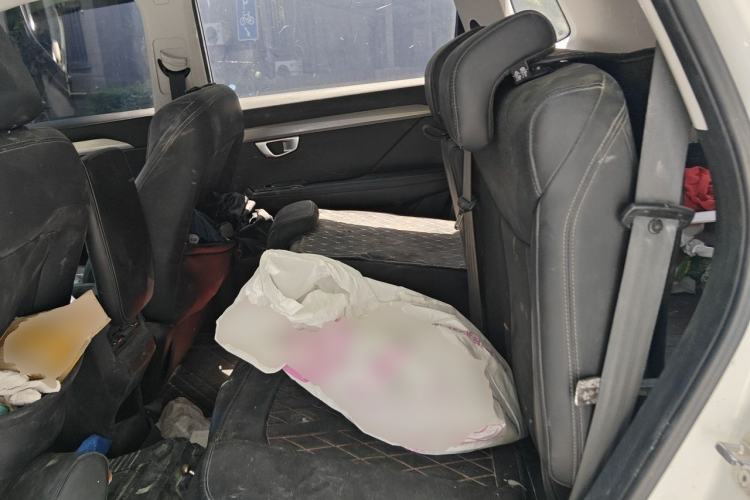 Used Wuling Asta 2021 1.5T CVT Starlight Edition Left Rear Seat