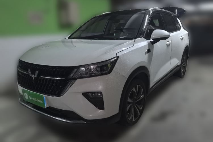Used Wuling Asta 2021 1.5T CVT Star曜 Edition Guazi used car, China used car export, Used car for sale, Used  cars, Cheapest cars for sale