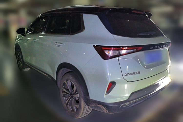 Used Wuling Asta 2021 1.5T CVT Star曜 Edition Rear Left 45 Deg