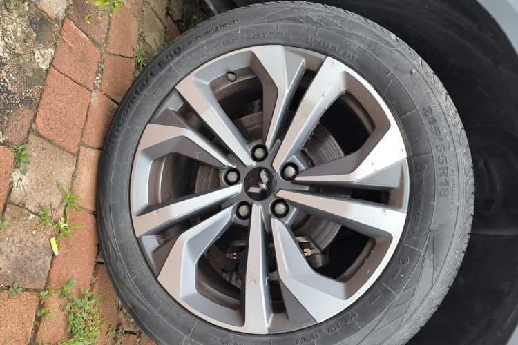 Used Wuling Asta 2021 1.5T CVT Star曜 Edition Right Front Wheel Hub