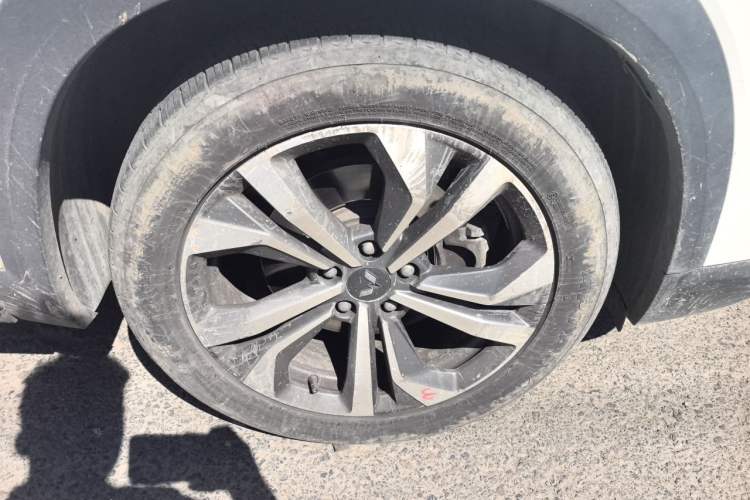 Used Wuling Asta 2021 1.5T CVT Star曜 Edition Right Front Wheel Hub