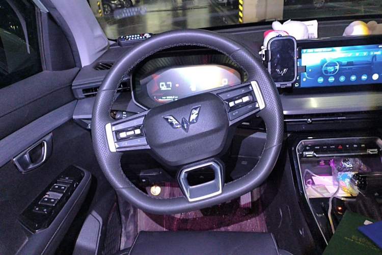 Used Wuling Asta 2021 1.5T CVT Star曜 Edition Steering Wheel