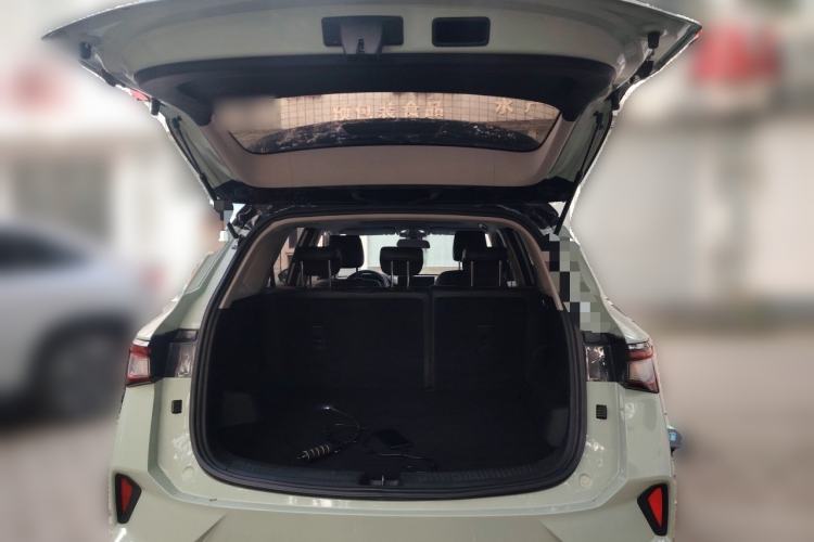 Used Wuling Asta 2021 1.5T CVT Star曜 Edition Trunk