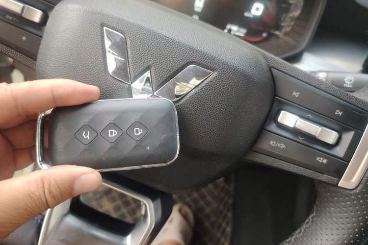 Used Wuling Asta 2021 1.5T CVT Star曜 Edition Vehicle Key