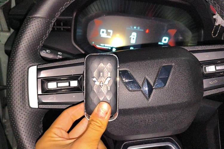 Used Wuling Asta 2021 1.5T CVT Star曜 Edition Vehicle Key