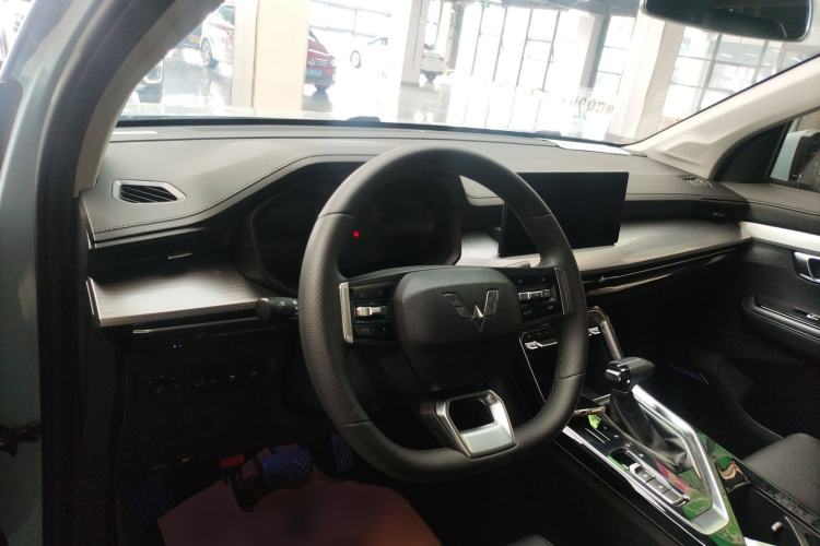 Used Wuling Asta 2021 1.5T CVT Star曜 Edition Center Console