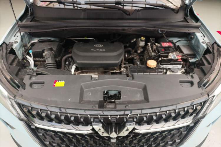 Used Wuling Asta 2021 1.5T CVT Star曜 Edition Engine Bay